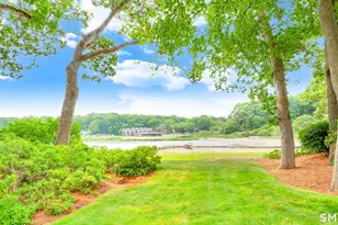 2 Castle Rock Rd, Branford, CT 06405 - Photo 32