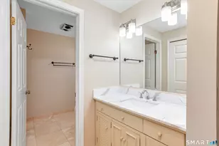 2 Castle Rock Rd, Branford, CT 06405 - Photo 16