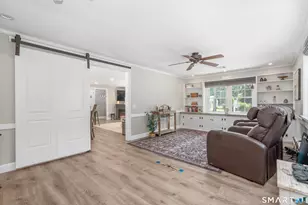 355 Burnham St, Manchester, CT 06042 - Photo 16