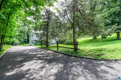 39 Williams Road, New Fairfield, CT 06812 - Photo 2