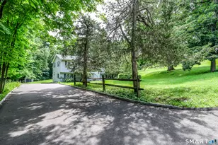 39 Williams Rd, New Fairfield, CT 06812 - Photo 2
