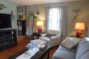 200 Douglas Dr, Meriden, CT 06451 - Photo 10