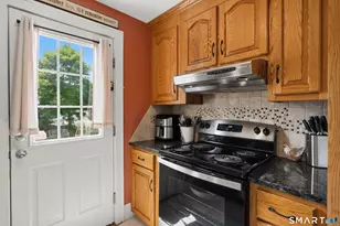16 Dewey Ave, Plymouth, CT 06786 - Photo 14