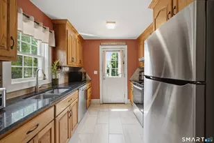 16 Dewey Ave, Plymouth, CT 06786 - Photo 12