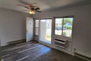 97 W Walk, West Haven, CT 06516 - Photo 8