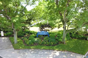 97 W Walk, West Haven, CT 06516 - Photo 2