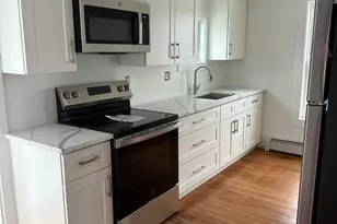 295 Main St, East Lyme, CT 06357 - Photo 2