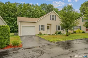 9 Trading Cove Cir, Norwich, CT 06360 - Photo 1