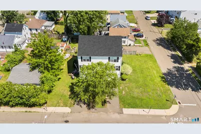 143 Bradford Avenue, East Haven, CT 06512 - Photo 10