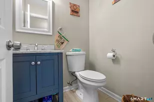 143 Bradford Ave, East Haven, CT 06512 - Photo 28