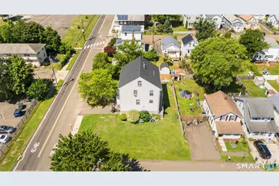 143 Bradford Avenue, East Haven, CT 06512 - Photo 12