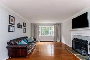 41 Fieldcrest Dr, Ridgefield, CT 06877 - Photo 4