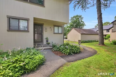 10 Summit Court #10, Woodbury, CT 06798 - Photo 2
