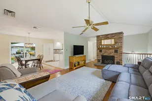 15 Fieldwood Dr, Watertown, CT 06795 - Photo 18