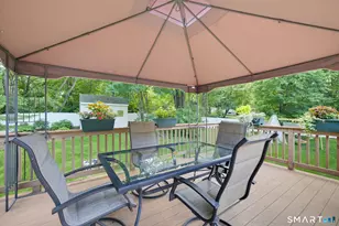 15 Fieldwood Dr, Watertown, CT 06795 - Photo 14