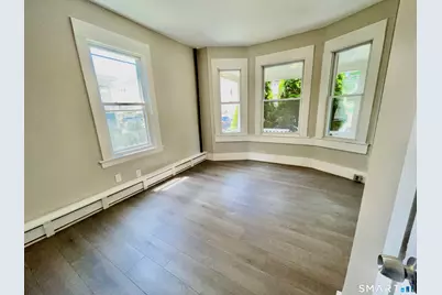 42 Cabot Street, Hartford, CT 06112 - Photo 8