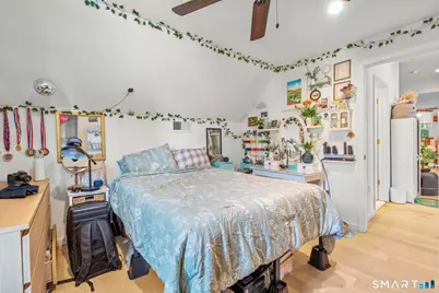 84 Lawrence Street, New Haven, CT 06511 - Photo 8