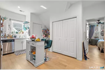 84 Lawrence Street, New Haven, CT 06511 - Photo 6