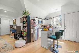 84 Lawrence St, New Haven, CT 06511 - Photo 4