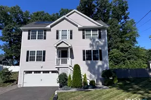 9 Cree Trail, Shelton, CT 06484 - Photo 2