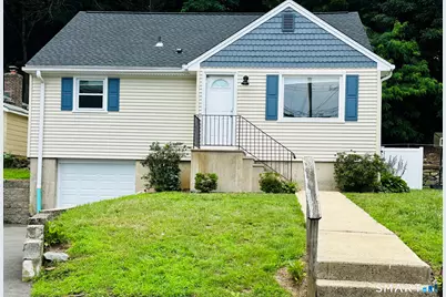 136 Hillside Avenue, Shelton, CT 06484 - Photo 2