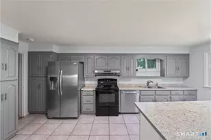 791 Newfield Ave, Stamford, CT 06905 - Photo 8