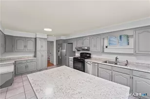 791 Newfield Ave, Stamford, CT 06905 - Photo 10