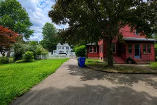 116 Schuyler Ave, Middletown, CT 06457 - Photo 2
