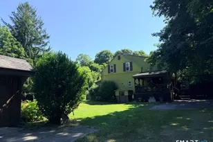 528 Norwich Rd, Plainfield, CT 06374 - Photo 4
