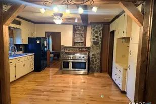 528 Norwich Rd, Plainfield, CT 06374 - Photo 8