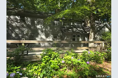 17 Bradley Lane, Newtown, CT 06482 - Photo 4
