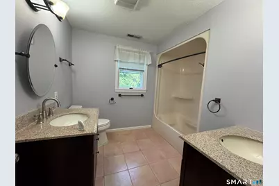665 Quinnipiac Court, Cheshire, CT 06410 - Photo 16
