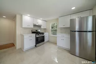 198-200 Shore Dr, Branford, CT 06405 - Photo 10