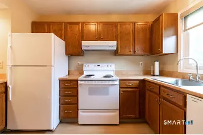 65 Oak Ridge Drive #65, Windsor Locks, CT 06096 - Photo 12