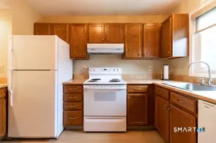 65 Oak Ridge Dr, Windsor Locks, CT 06096 - Photo 12