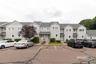 65 Oak Ridge Dr, Windsor Locks, CT 06096 - Photo 2