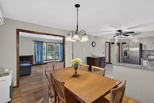 9 Round Hill Rd, Middletown, CT 06457 - Photo 12