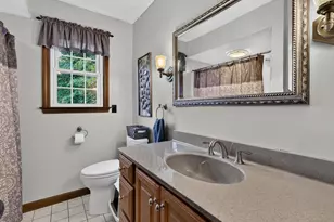 9 Round Hill Rd, Middletown, CT 06457 - Photo 18