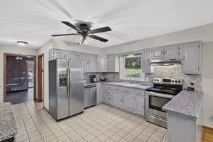9 Round Hill Rd, Middletown, CT 06457 - Photo 10