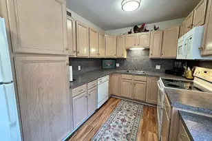 773 Heritage Vlg, Southbury, CT 06488 - Photo 4
