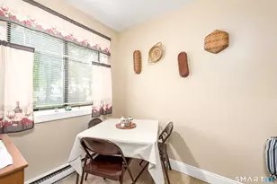 9 Hemlock Ct, Cromwell, CT 06416 - Photo 10