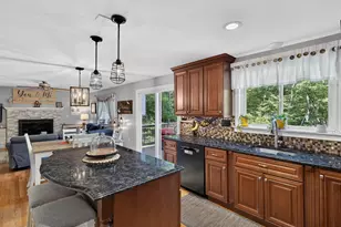 31 Martleshamheath Ln, Madison, CT 06443 - Photo 6