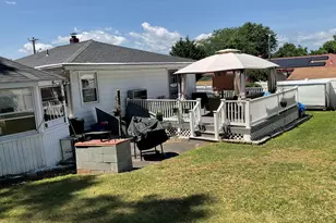 61 Rockview Rd, East Haven, CT 06512 - Photo 4