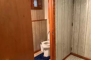 61 Rockview Rd, East Haven, CT 06512 - Photo 24