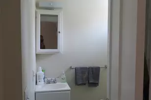 110 Lawrence St, New Haven, CT 06511 - Photo 6