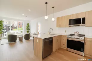 19 Elm St, New Haven, CT 06513 - Photo 2