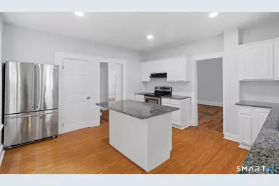72-74 Lawrence Street, Hartford, CT 06106 - Photo 10