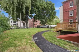 72-74 Lawrence St, Hartford, CT 06106 - Photo 30