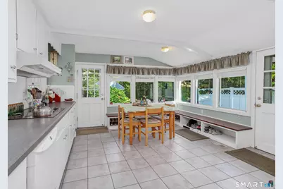 52 East Main Street, Branford, CT 06405 - Photo 14