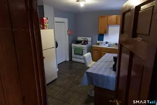 86 Fillmore St, New Haven, CT 06513 - Photo 2